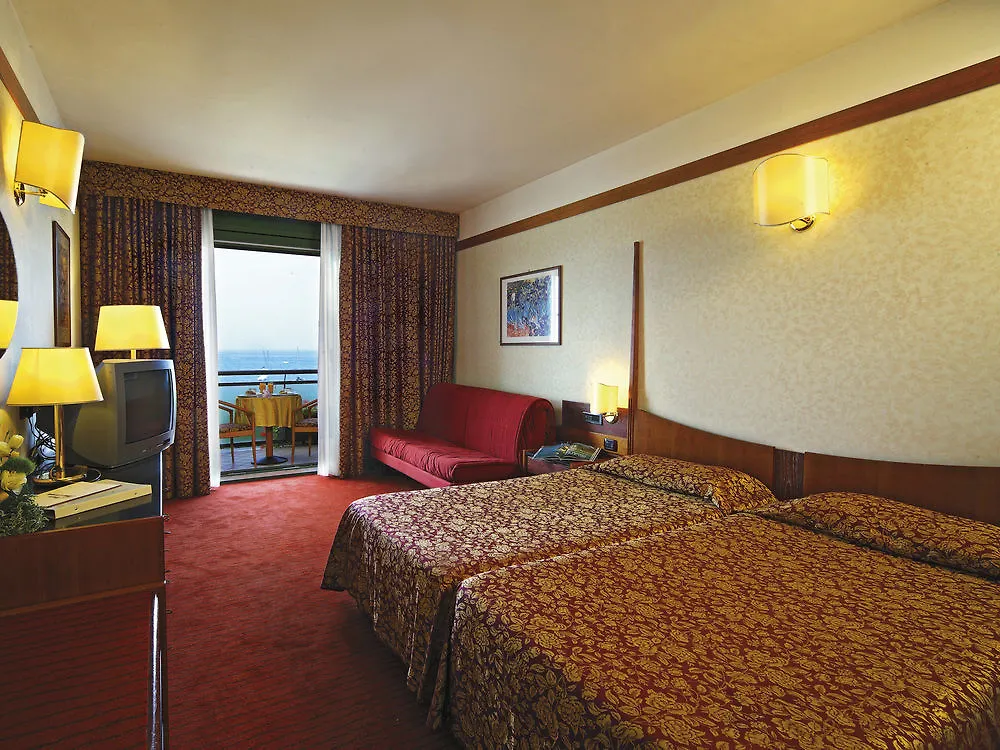 Hotel Du Lac Et Bellevue Bardolino Italy