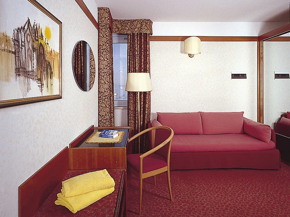 ****  Hotel Du Lac Et Bellevue Bardolino Italy