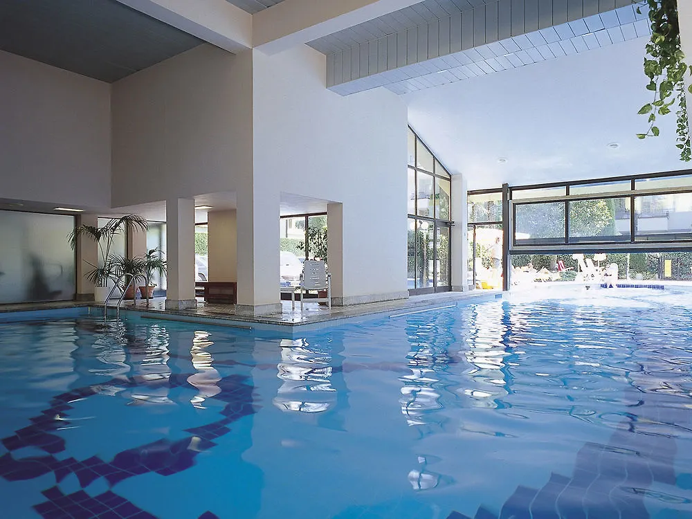 Hotel Du Lac Et Bellevue Bardolino 4*,  Italy