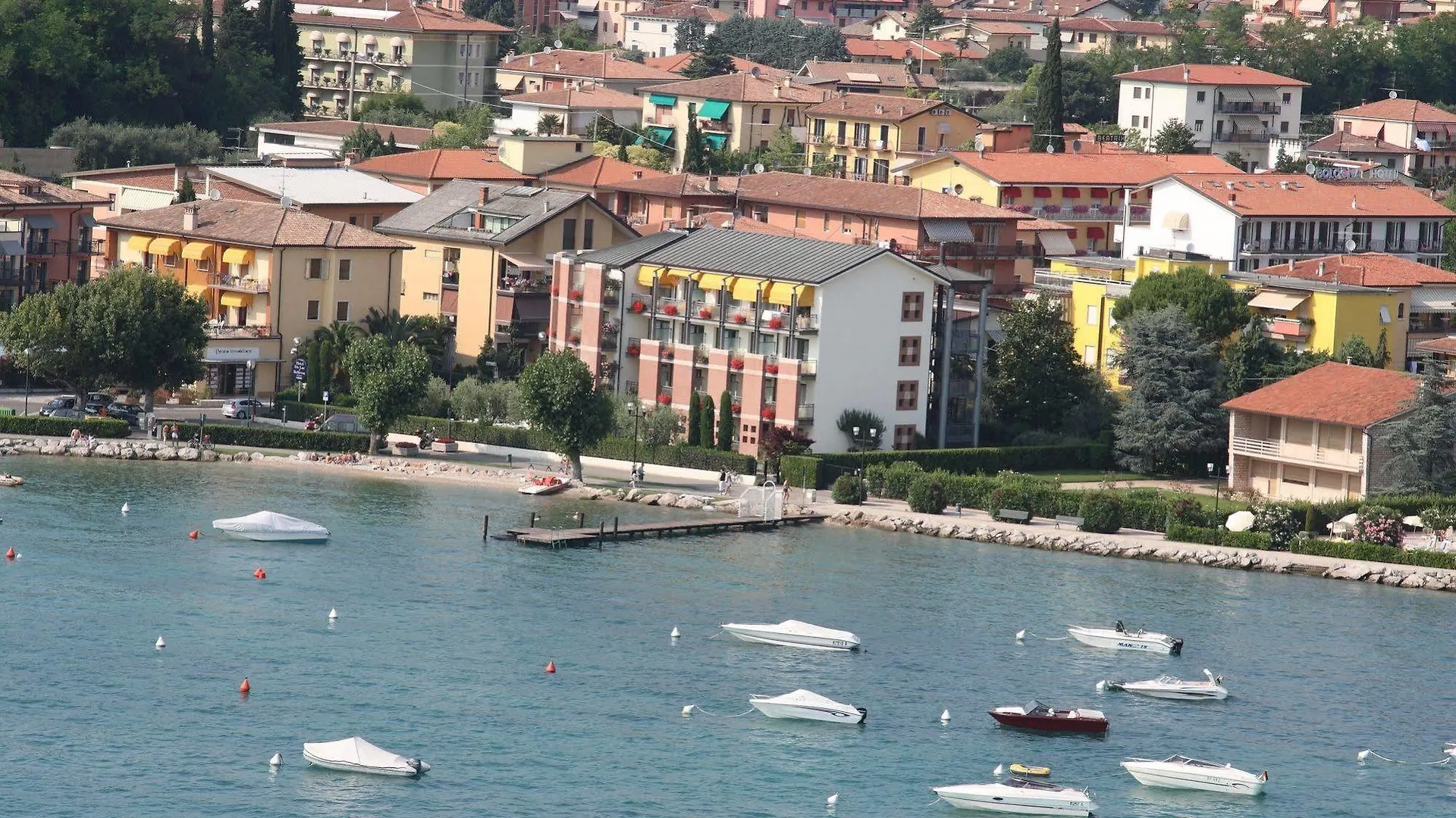 Hotel Du Lac et Bellevue Bardolino 4*,